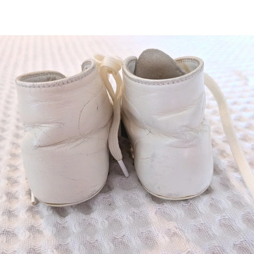 Vintage Baby Leather Shoes White Lace Up Infant Size 5 Christening Baptism